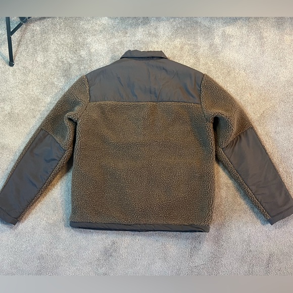 H&M Men’s Regular Fit Fleece Overshirt - Picture 9 of 13